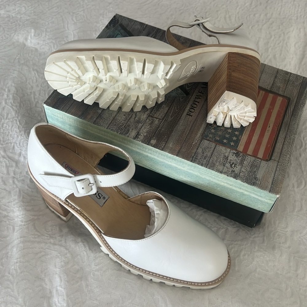 Guess Rosalie White Heels size 8.5 platform shoes